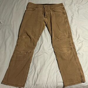 Kuhl Men's Revolvr Pants Size 33 x 30 Khaki Vintage Patina Dye Style 5232
